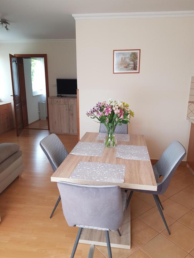 Elek Apartmanhaz Hajduszoboszlo Exterior photo